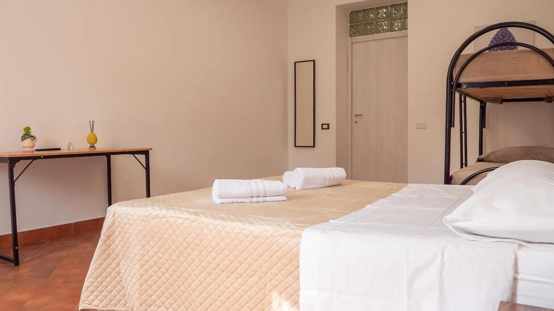 Aliva Apartment Lt Palermo Italia