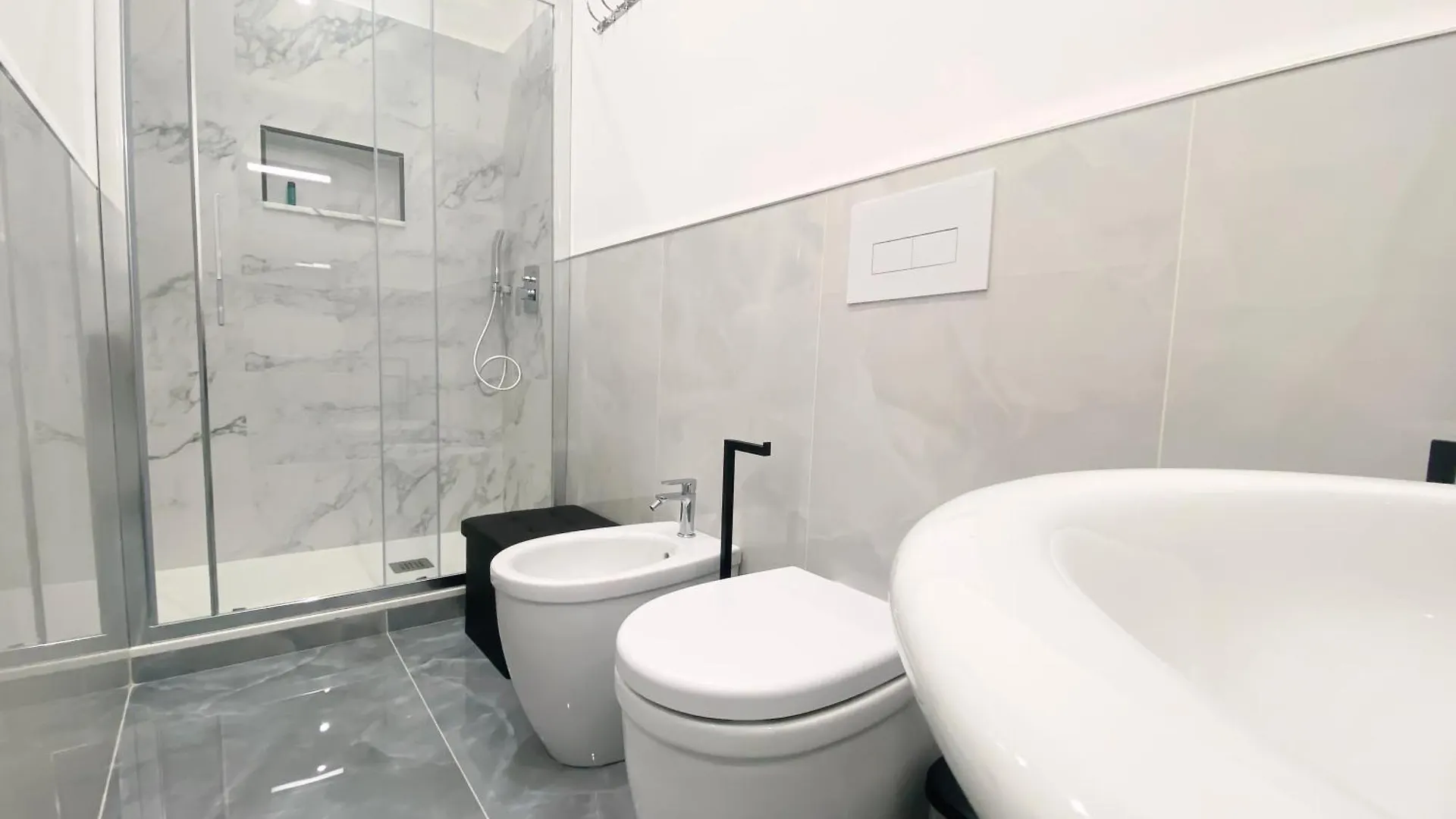 Aliva Apartment Lt Palermo Italia